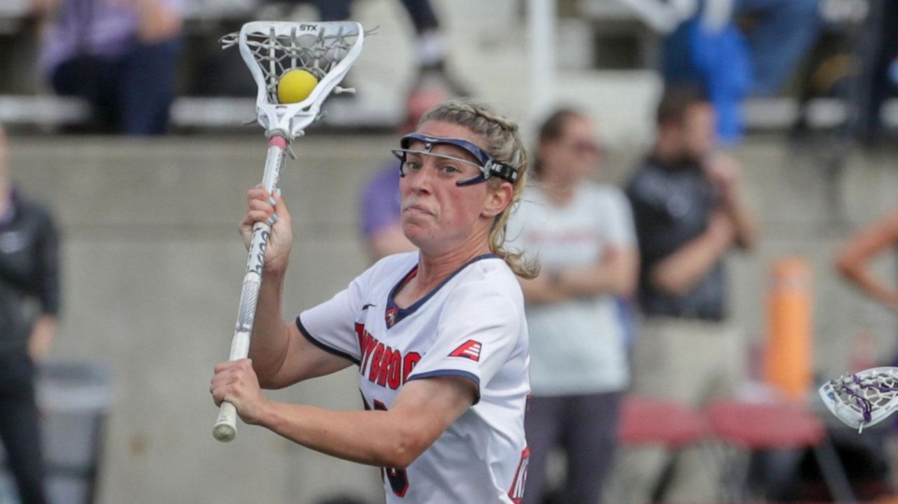 Ally Kennedy Leads Stony Brook Women S Lacrosse In Rout Of Umass Lowell