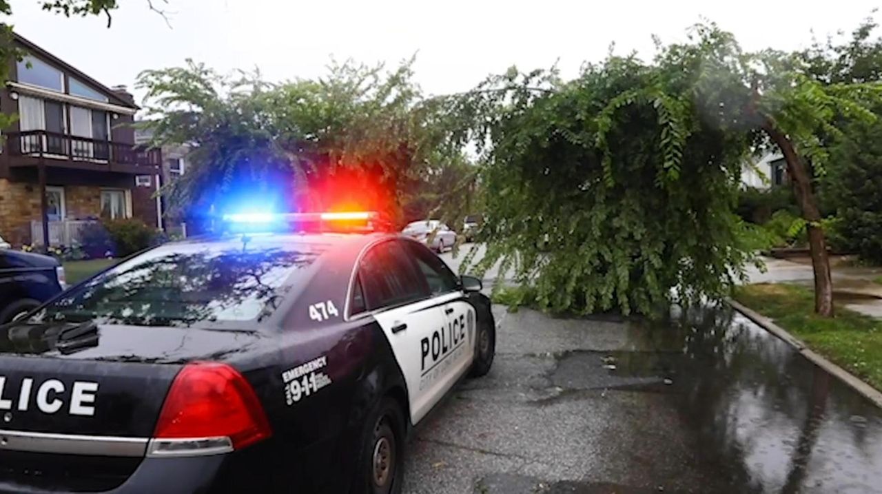 Long Islanders Brace For Tropical Storm Fay Newsday