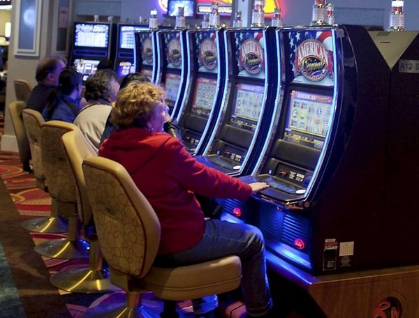 New gambling parlors on Long Island could include