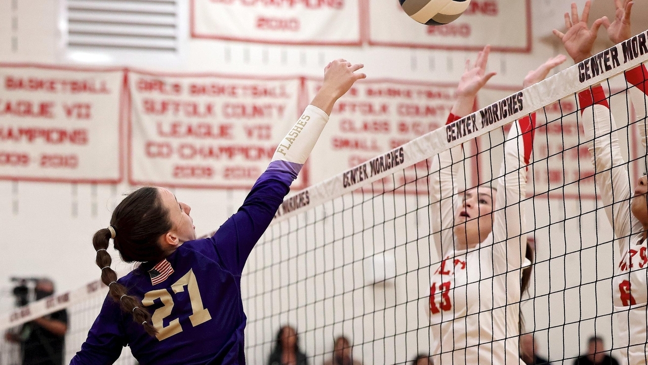 Suffolk Class A girls volleyball final: Sayville vs. Half Hollow Hills ...
