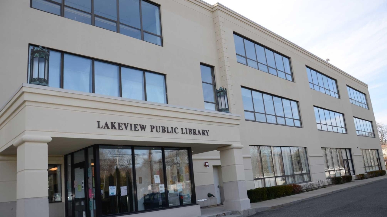 Rockville Centre library agrees to change fiscal practices - Newsday