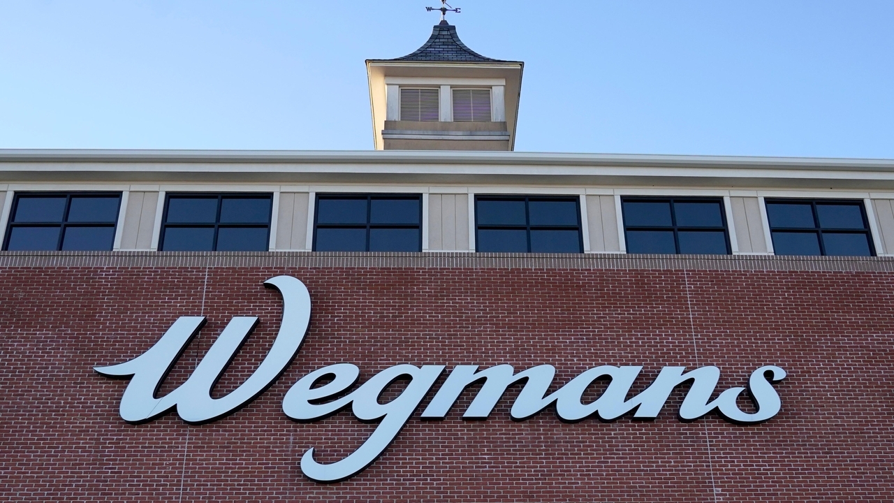 Wegmans is closing one of its largest grocery stores. Its unusual location hurt business - Vimarsana News