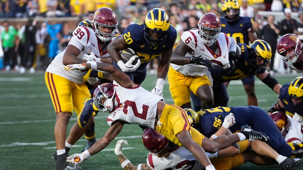 Michigan's high-powered rushing game poses a challenge for Minnesota ...