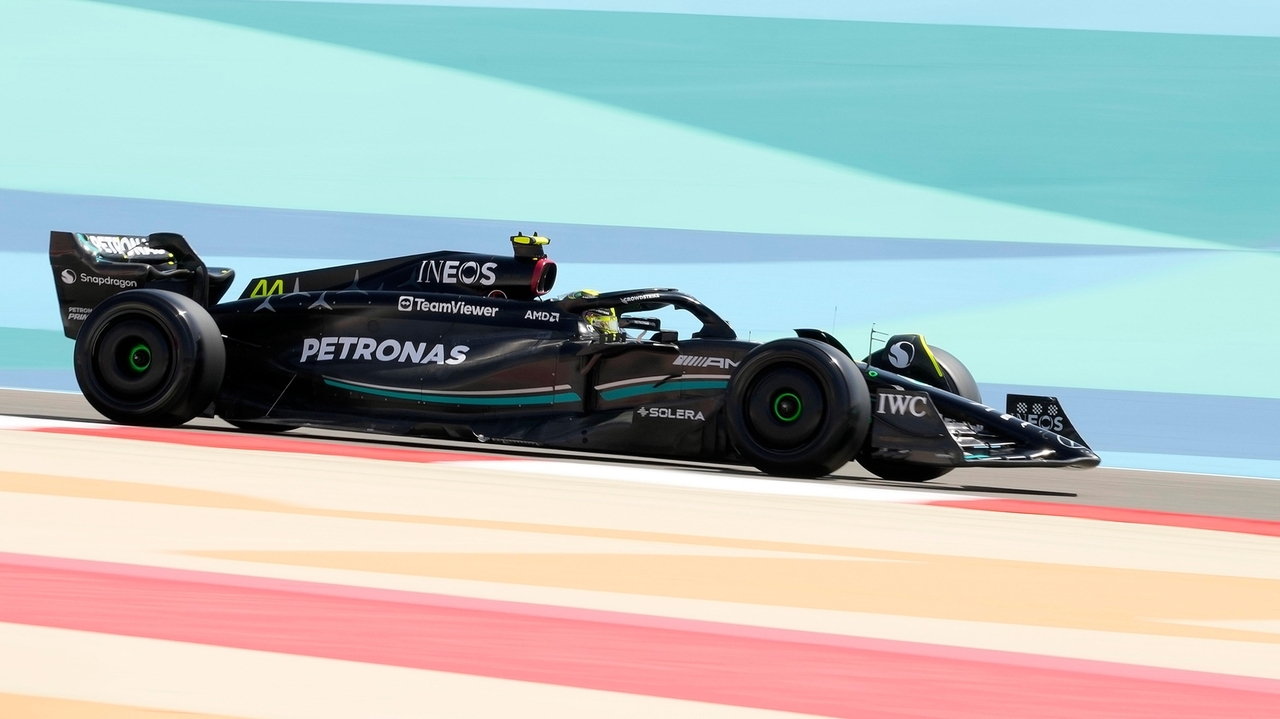 mercedes-mclaren-admit-difficulties-on-day-2-of-f1-testing-newsday