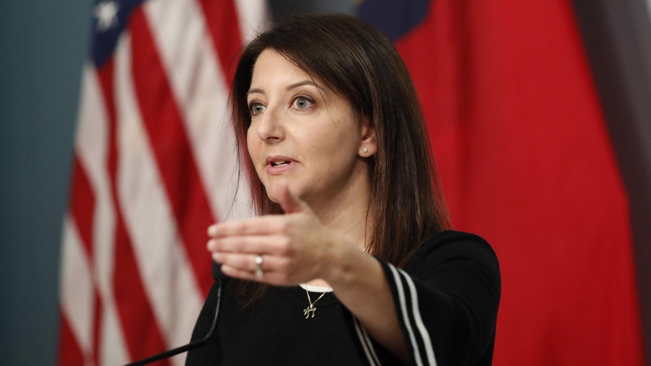 New CDC director Dr. Mandy Cohen reflects on Baldwin roots, boosting trust in agency - Vimarsana News