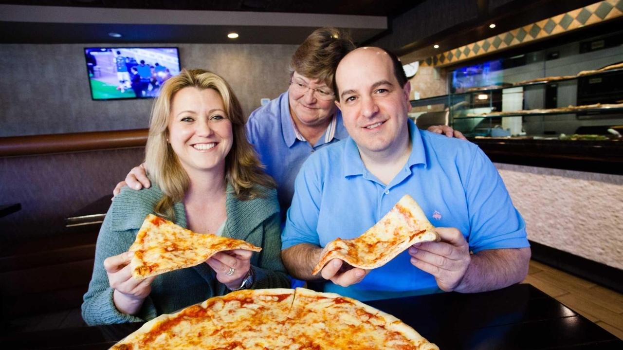 Pizza and slices of readers' lives - Newsday
