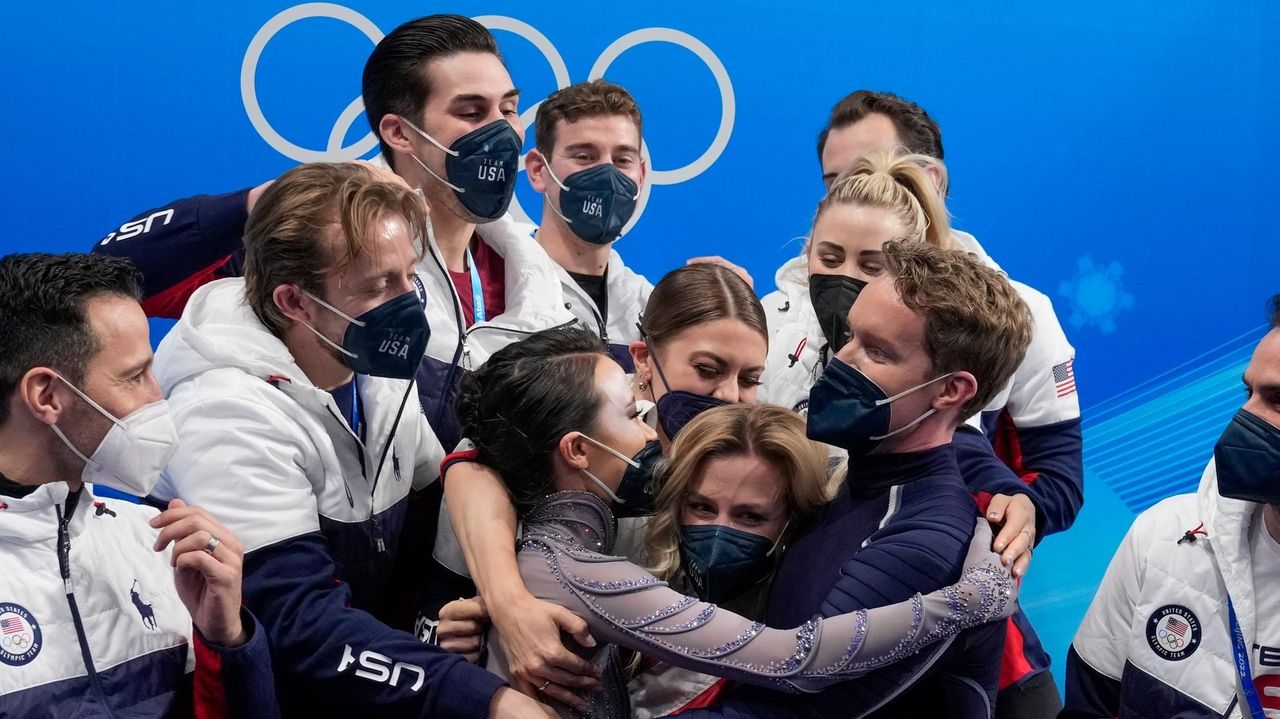 Golden day in Paris as 2022 Olympic champion US figure skaters finally