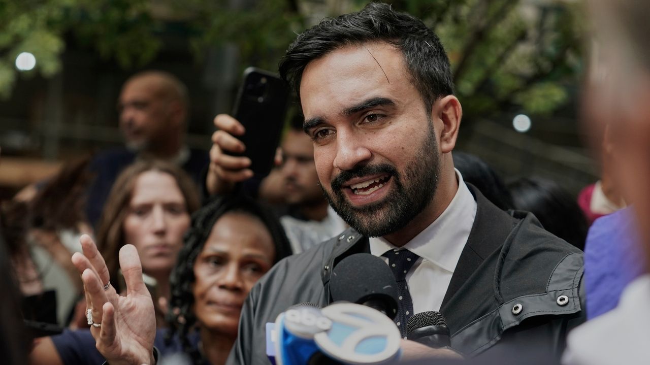 It's deja vu for Muslim Americans as anti-Muslim playbook follows Zohran Mamdani's success