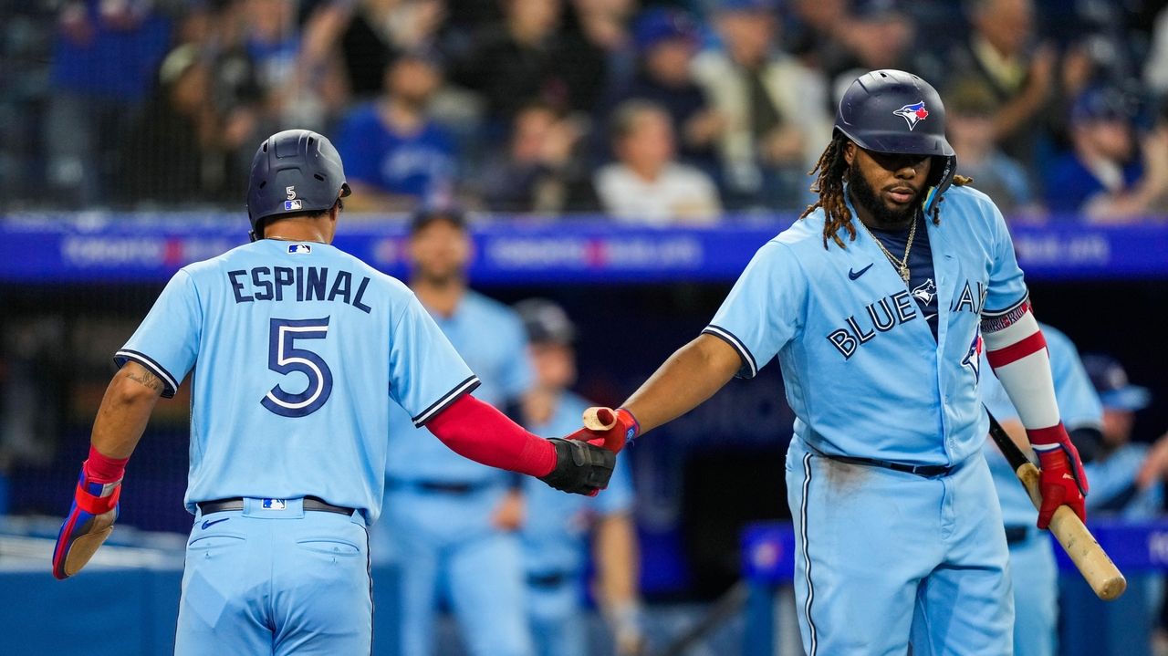 George Springer hits two home runs in Toronto Blue Jays walkoff