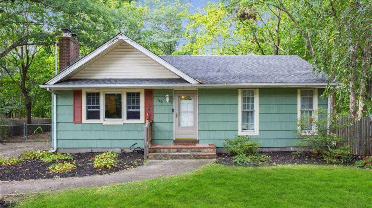 Miller Place ranch on the market for 369,999 Newsday