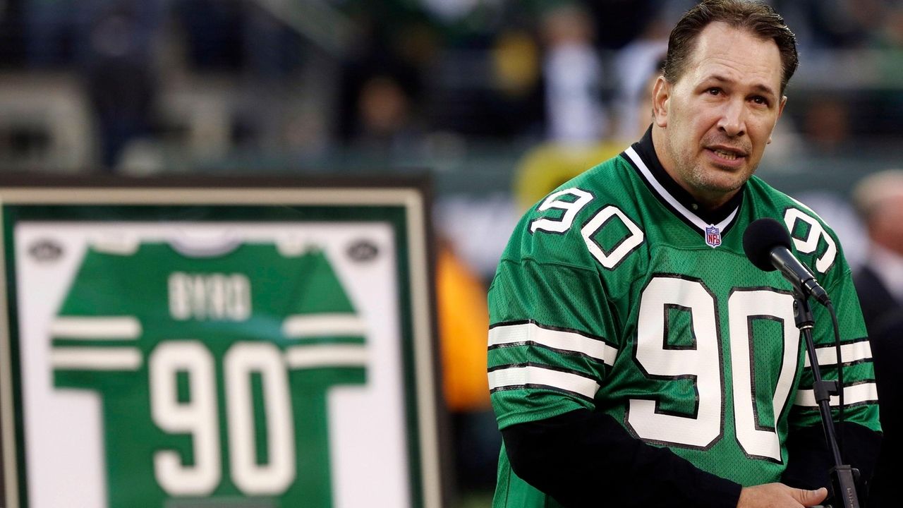 Dennis Byrd will be in the house Sunday - Newsday