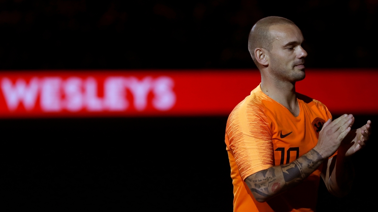 Jessey Sneijder, son of Wesley Sneijder, signs first professional ...