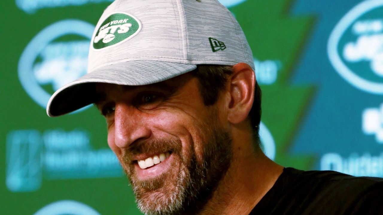 Aaron Rodgers, Jets to be featured on HBO's 'Hard Knocks'