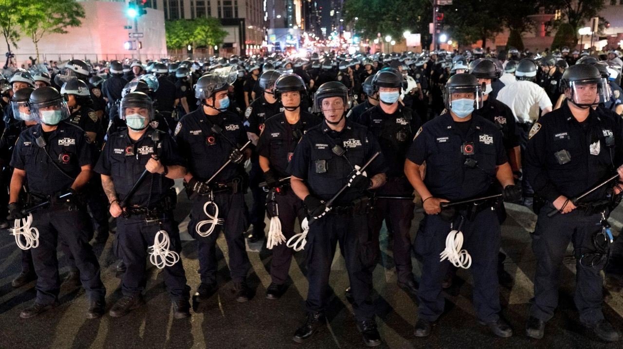 Nypd Agrees To Reform Response To Protests After Claims Of False 