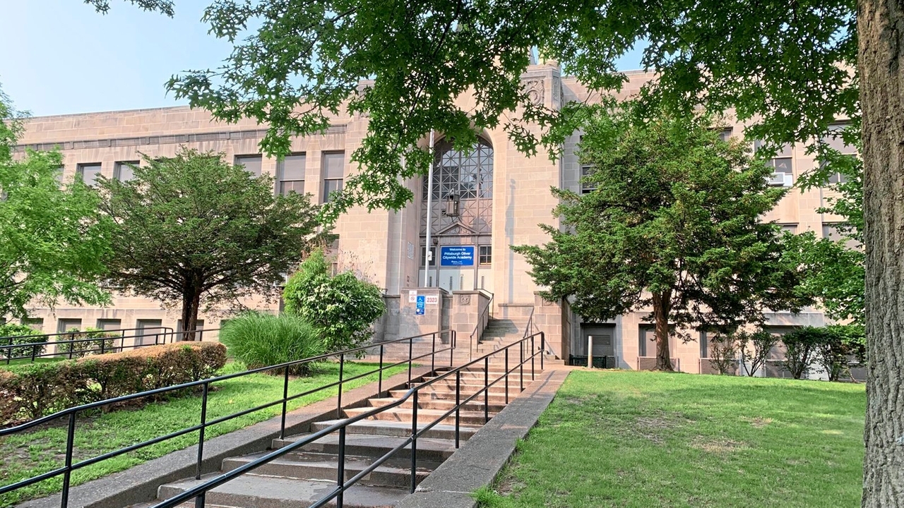 Police: Student arrested in shooting death of another student outside Pittsburgh school - Vimarsana News