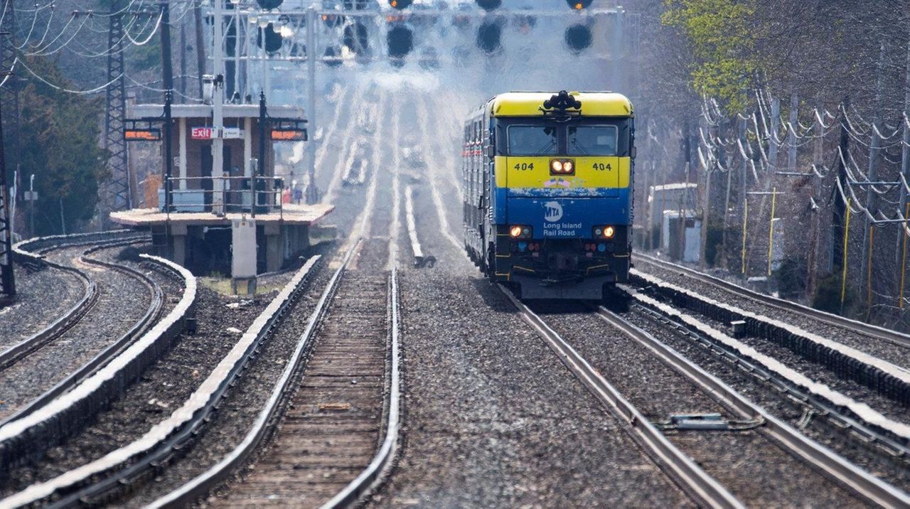 mta-board-approves-funding-for-proposed-2b-lirr-3rd-track-newsday