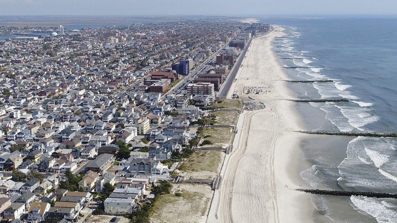 Proposed Long Beach budget calls for 12% tax increase - Newsday