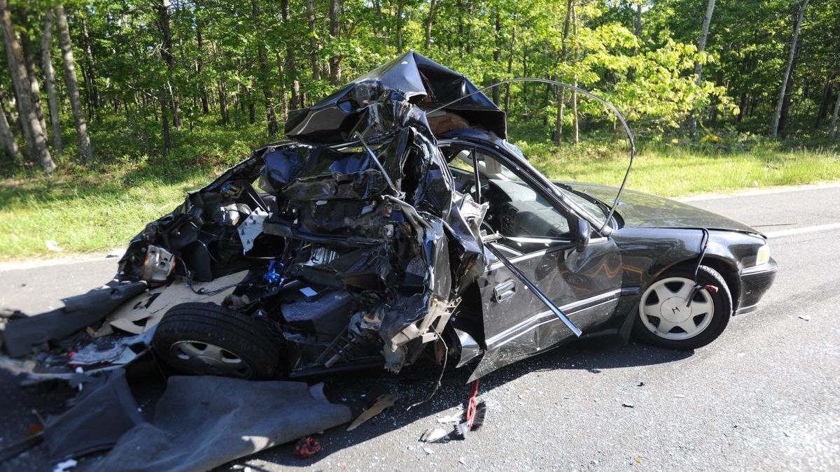 Two students from The Ross School hurt in East Hampton crash Newsday