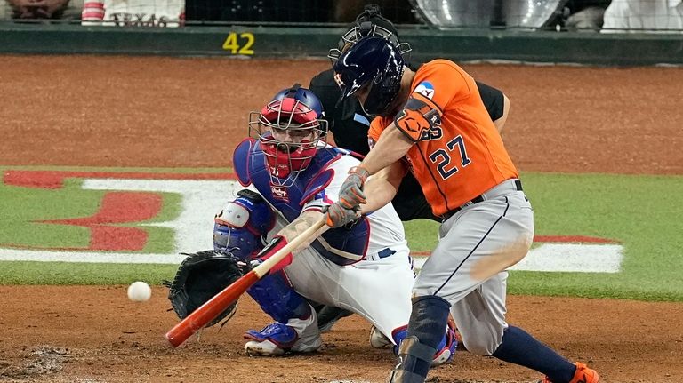 Houston Astros: José Abreu redemption tour rolls on vs. Rangers