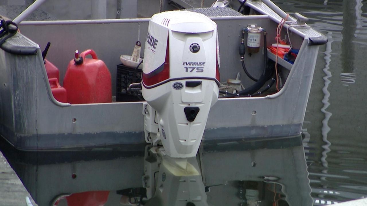 Senator introduces bill to mandate propeller guards on boats Newsday