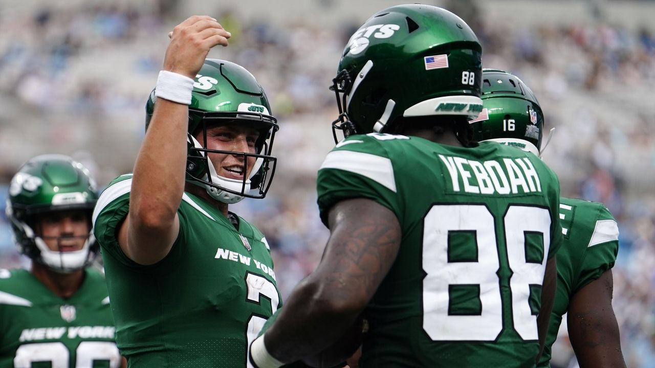 Jets, Zach Wilson keep it conservative in preseason win