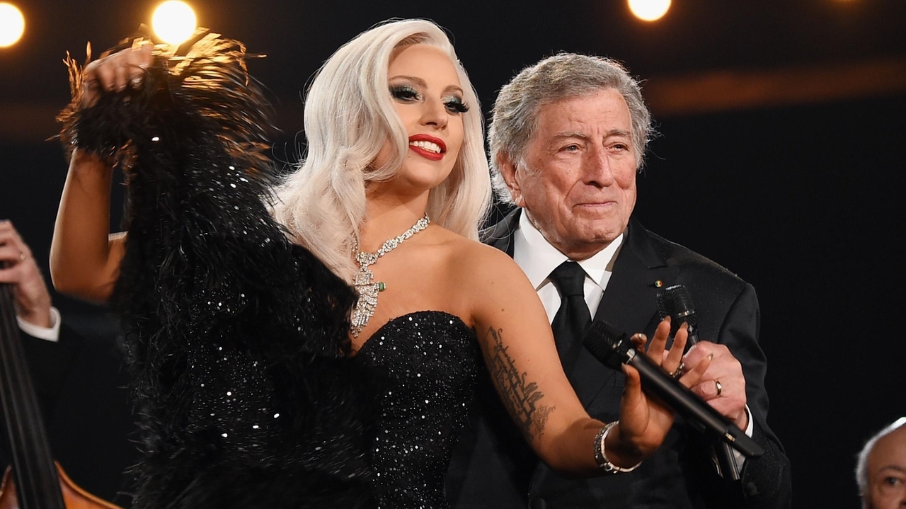 Lady Gaga posts tribute to her 'real true friend' Tony Bennett - Vimarsana News