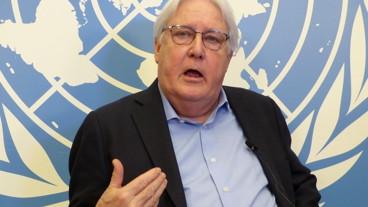 UN aid chief says warring Sudan generals agreed to talk on humanitarian issues. He's still waiting - Vimarsana News