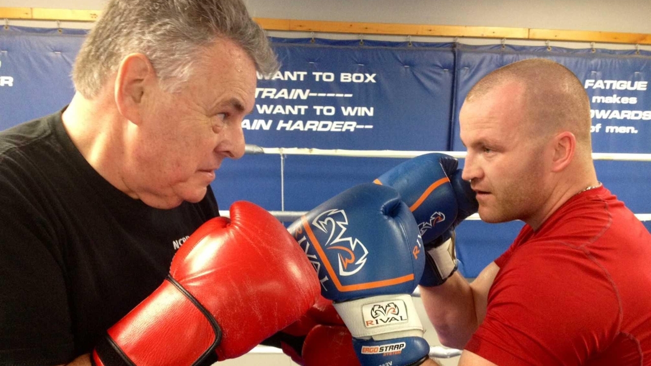 Peter King boxing match questioned by ethics watchdog group - Newsday