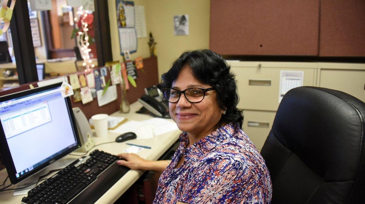 Great Neck Plaza court clerk retires with 30 years of stories Newsday