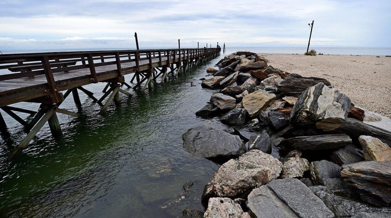Brookhaven will rebuild a pair of jetties in Mt. Sinai Harbor Newsday