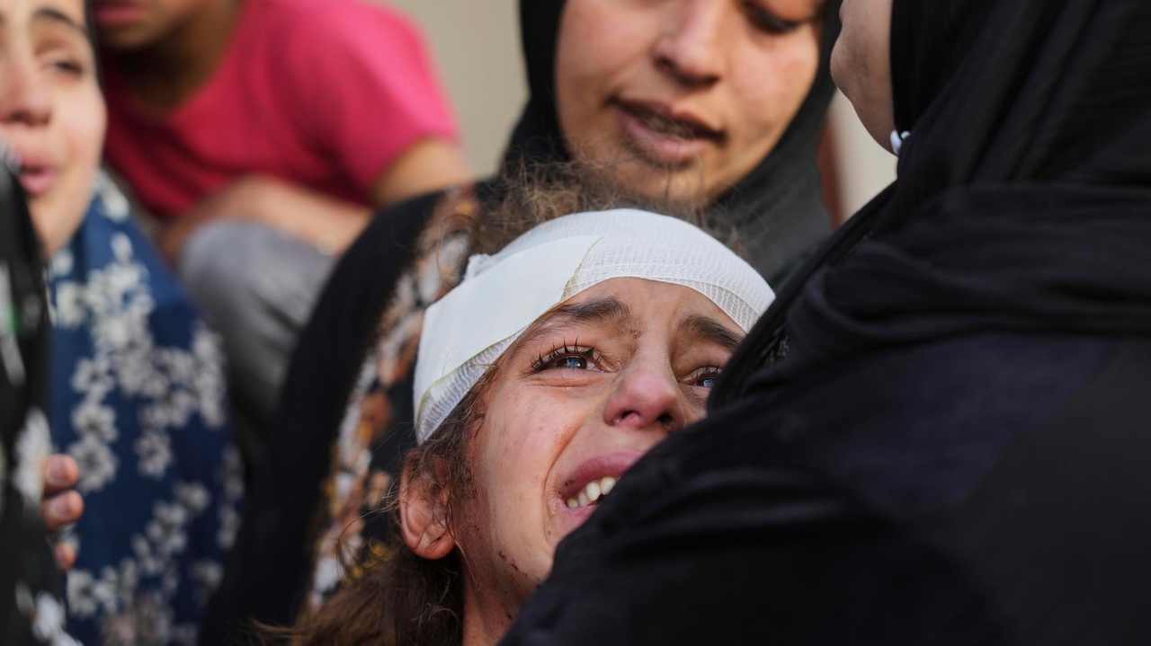 Israeli strike on a school in Gaza kills at least 27 people ...