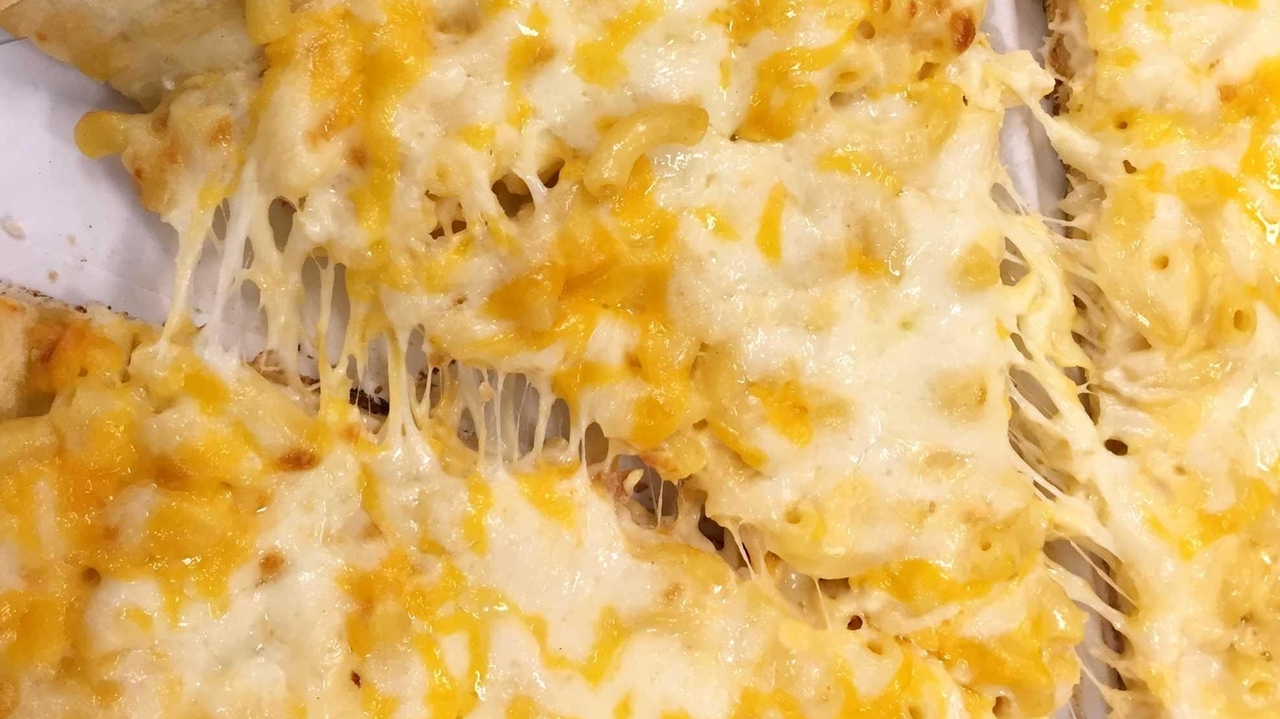 Study compares cheese addiction to drug addiction - Newsday