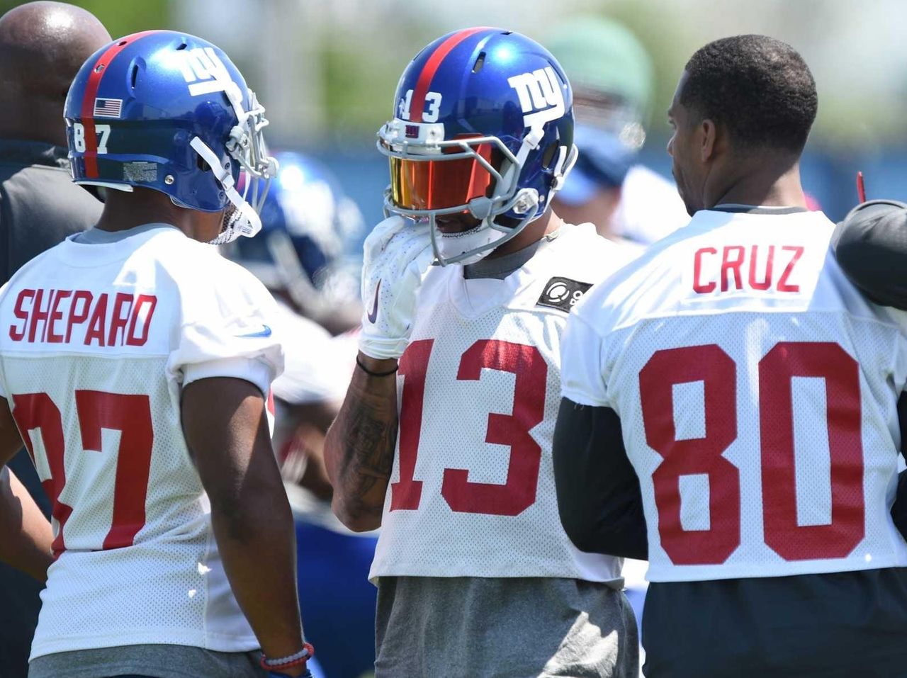 Odell Beckham Jr. reacts to Giants WR Sterling Shepard's non