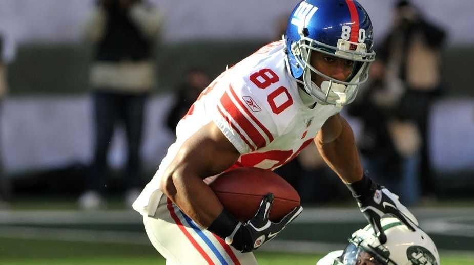 Denver Broncos: Could Victor Cruz be a third offensive option?