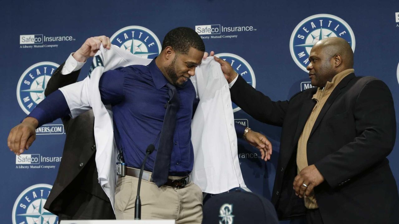 Robinson Cano introduced at Seattle Mariners press conference, says Yankees  didn't show him respect – New York Daily News