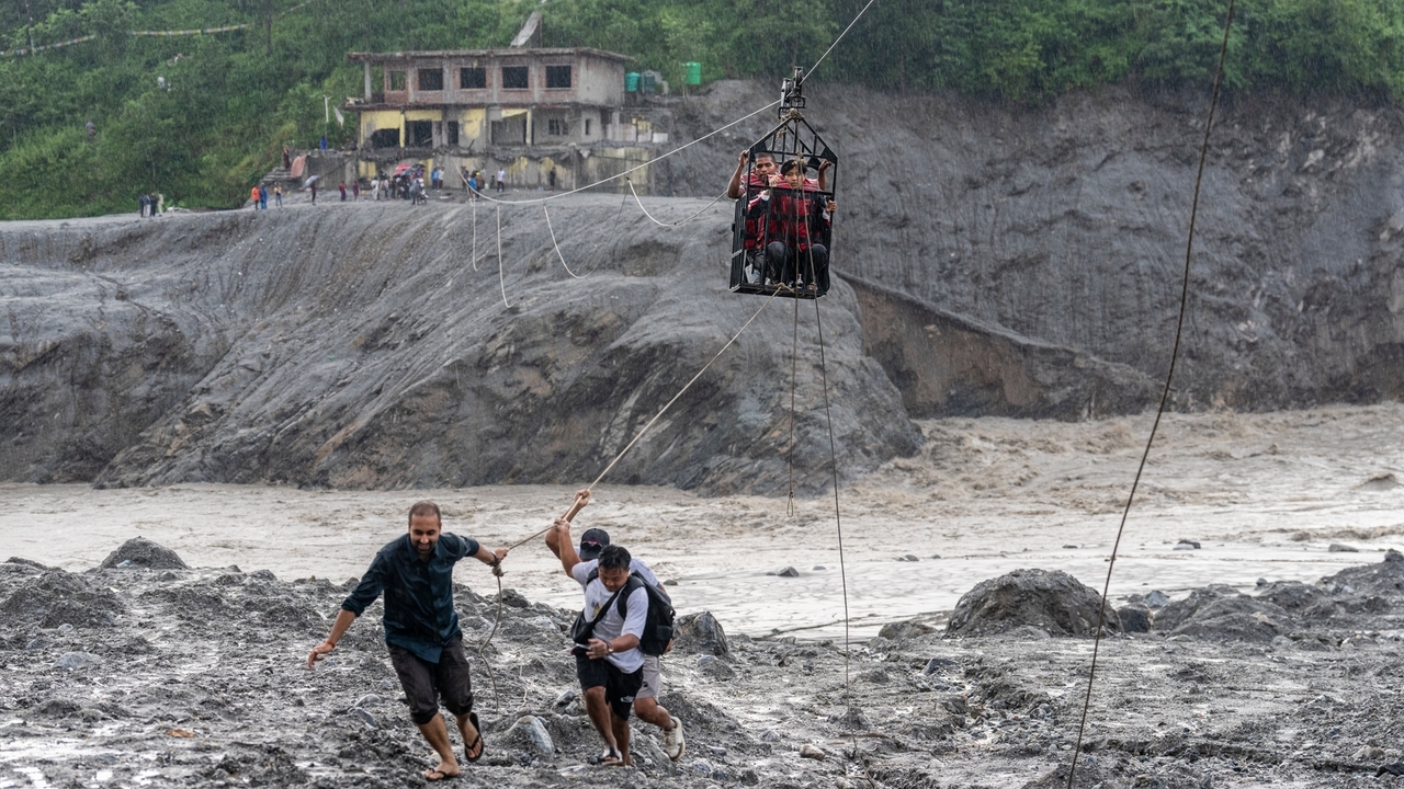 World leaders in New York grapple with climate change as fuel prices, AI, and disasters complicate the discussion; U.N. climate chief says fossil fuel dependence is 'hitting them hard at the fuel pump'
