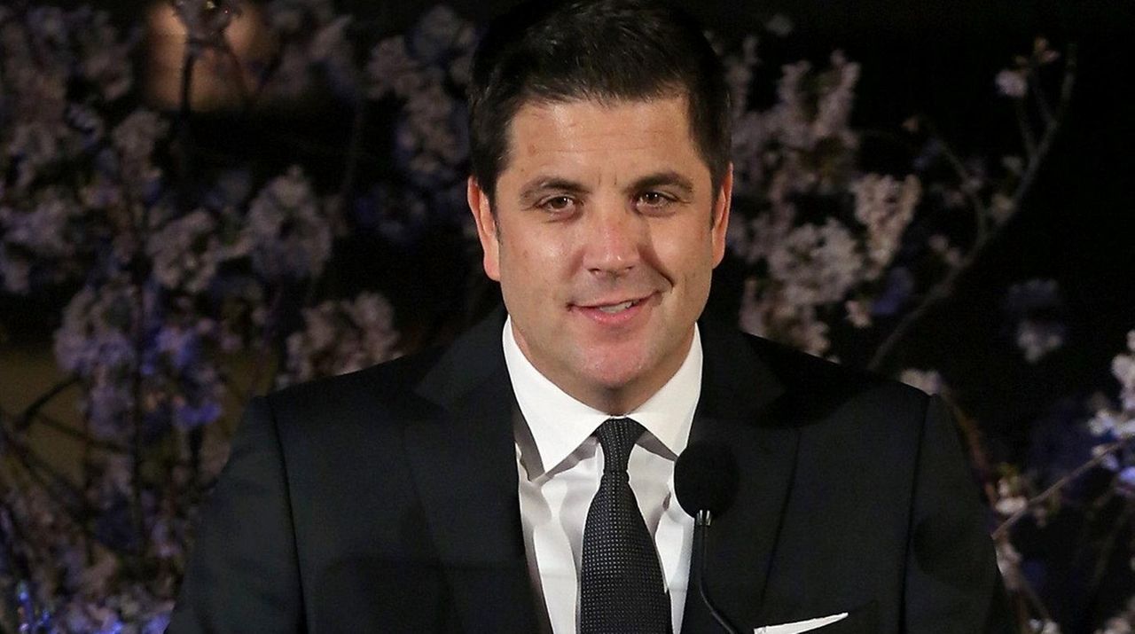 Josh Elliott joining CBSN, CBS News’ 24hour digital streaming news