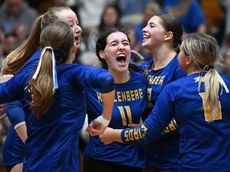 Lucie, Bush deliver Kellenberg third straight CHSAA crown