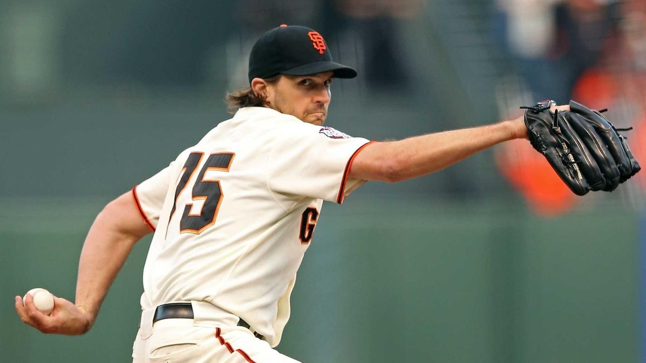 San Francisco, CA: San Francisco Giants' pitcher Barry Zito (75