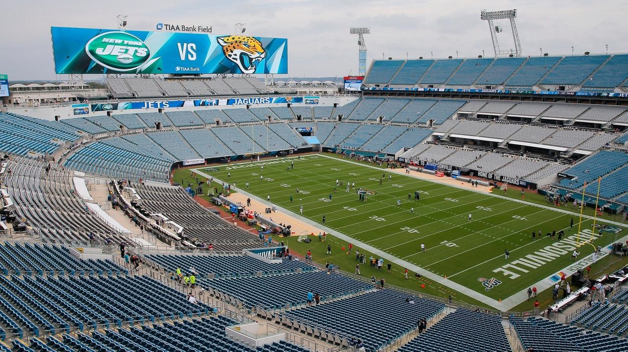 Jaguars announce season tickets to be refunded; stadium capacity