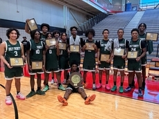 Holy Trinity boys basketball wins CHSAA state 'A' title