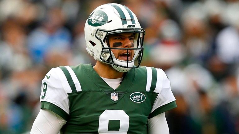 Bryce Petty looks on during a game against the Chargers...