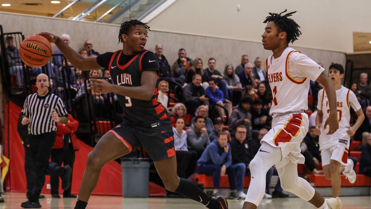 Photos: LuHi Vs. Chaminade Boys Hoops - Newsday