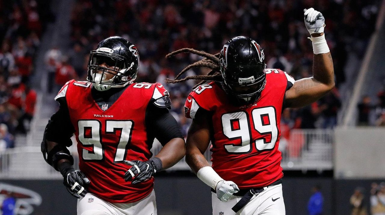 Falcons DE Adrian Clayborn was a 1-man wrecking crew vs. the Cowboys 