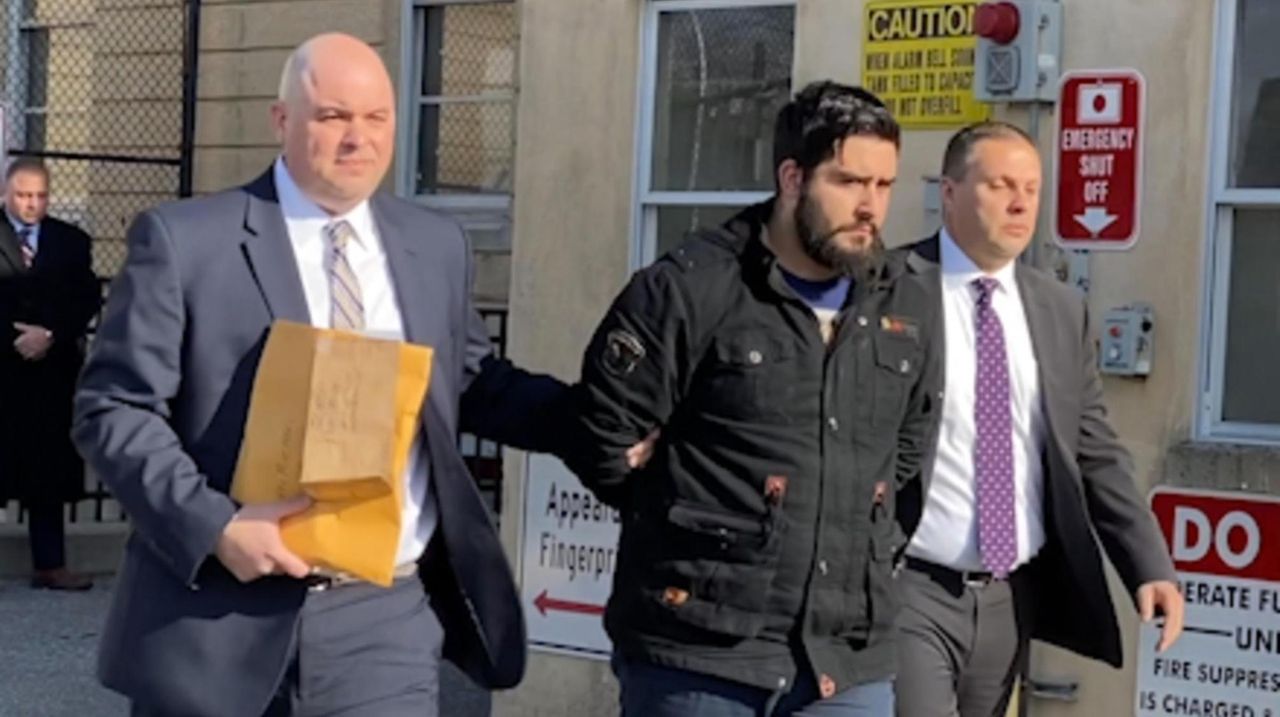 Cops Husband of pregnant South Farmingdale woman charged with her