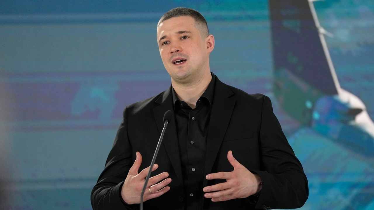Zelenskyy's office is probed for corruption as fired defense minister demands elections