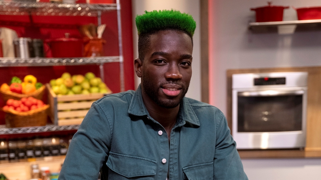 Baldwin's Denz Mooney competes on Food Network's 'Worst Cooks in America' - Vimarsana News