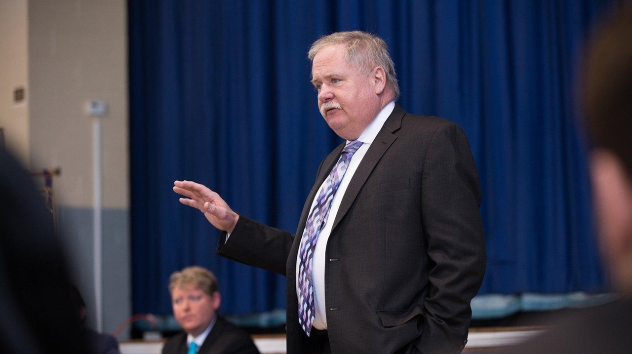 Nassau DA investigating Long Beach police commissioner, city says - Newsday
