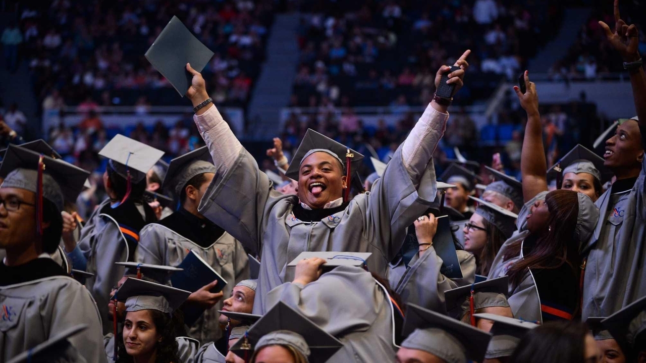 Nassau Community College 2013 commencement - Newsday