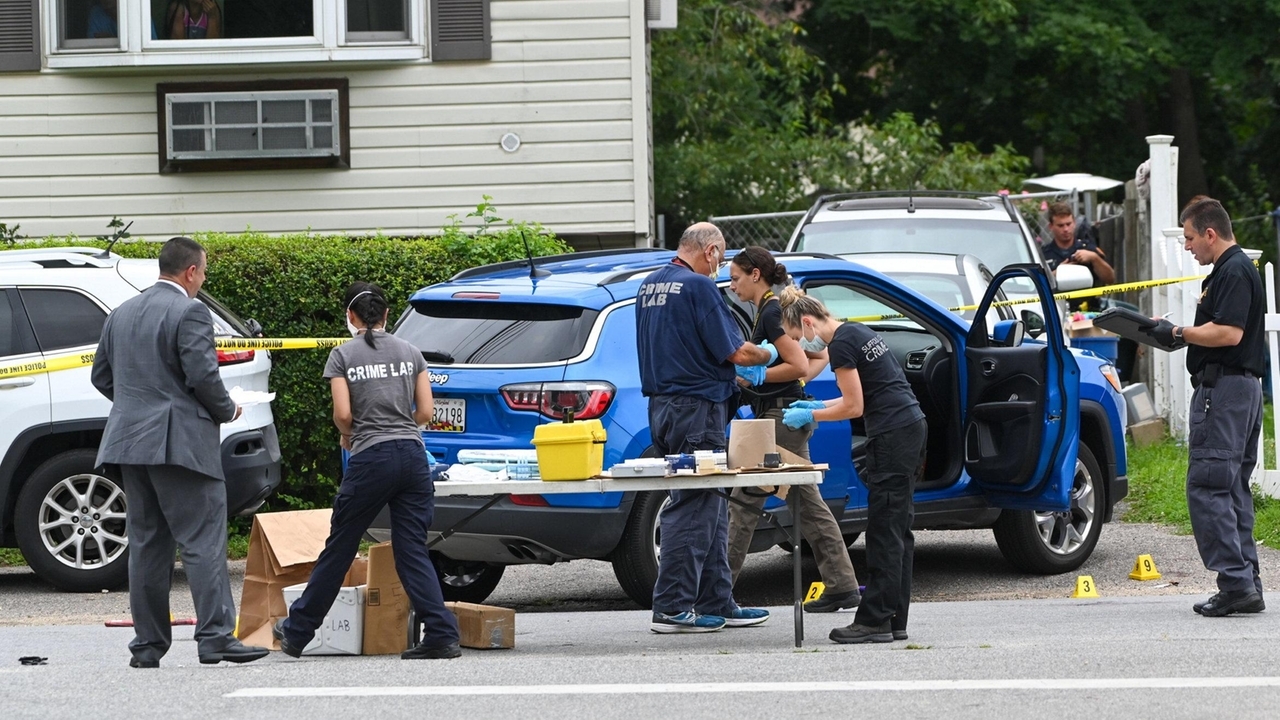 Courthouse arrest of Brooklyn man in 2020 Wyandanch killing, Suffolk ...